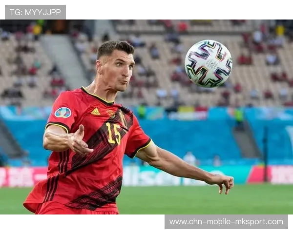 多特蒙德锁定比甲出色左后卫，下一站锋线升级的潜力股揭秘