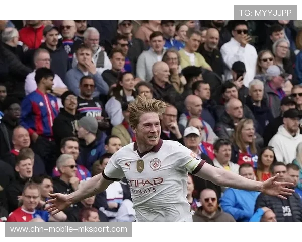 曼城中路配合流畅,德布劳内妙传助攻入球