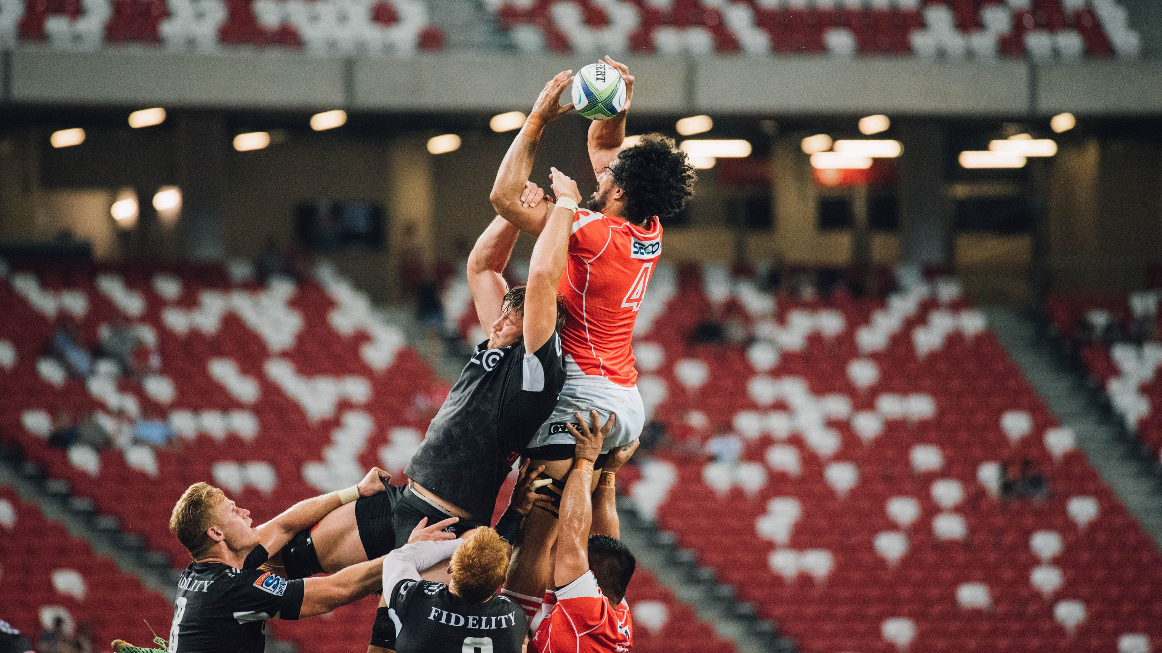 公牛球迷展示全家NBA主题装扮登热搜，nba公牛成员